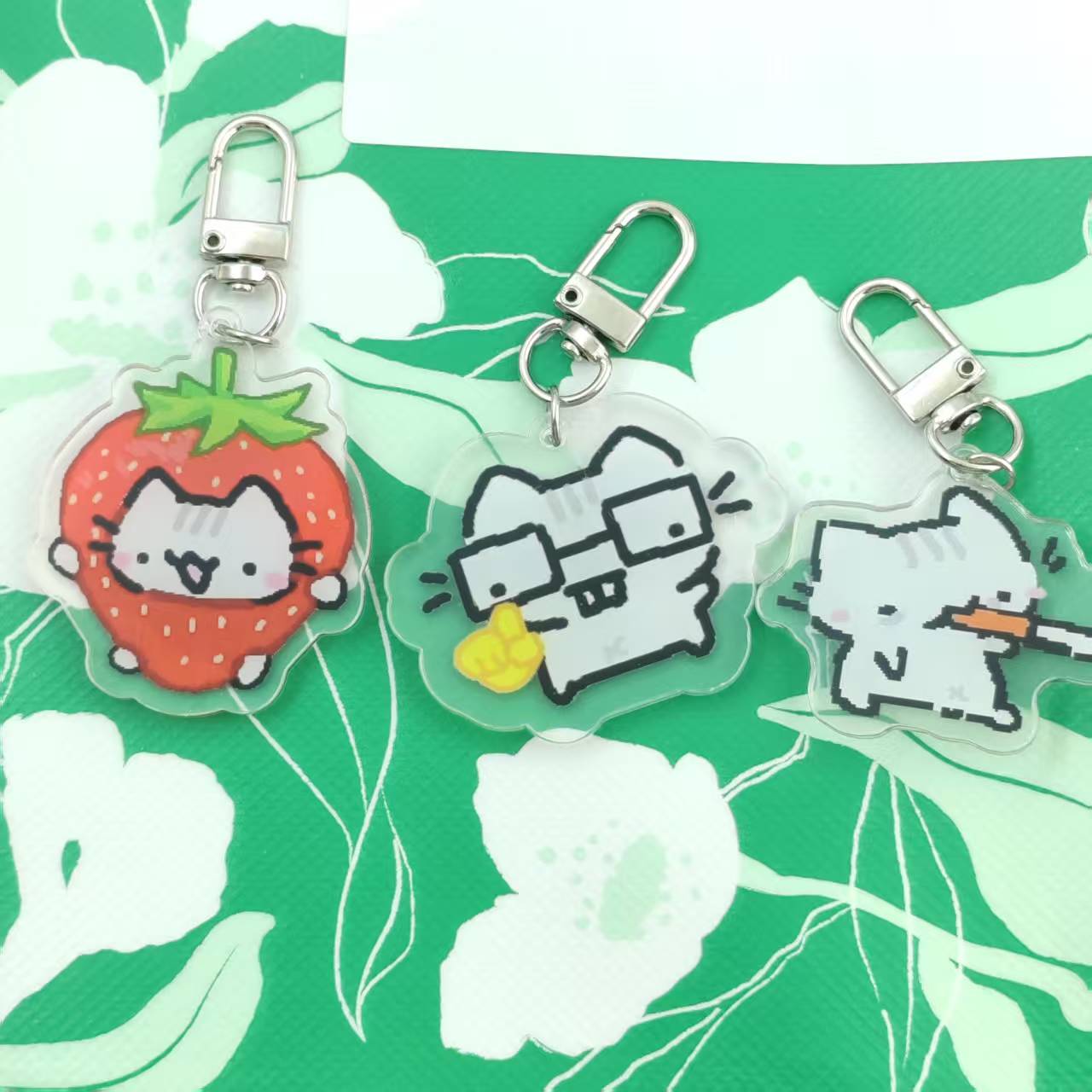 Retro Gaming Vibe - 2d Flat Pixel Cat Keychain -